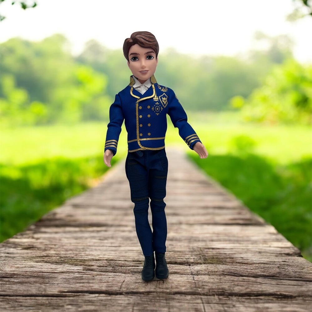 Disney Descendants Ben of Auradon Prep Doll Blue Gold Royal Outfit 12 inch